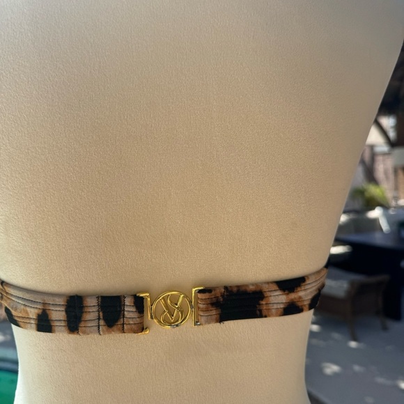 Victoria's Secret Bombshell Jewel Cristal Animal Print swimsuit Top 34C / Small - Picture 13 of 17